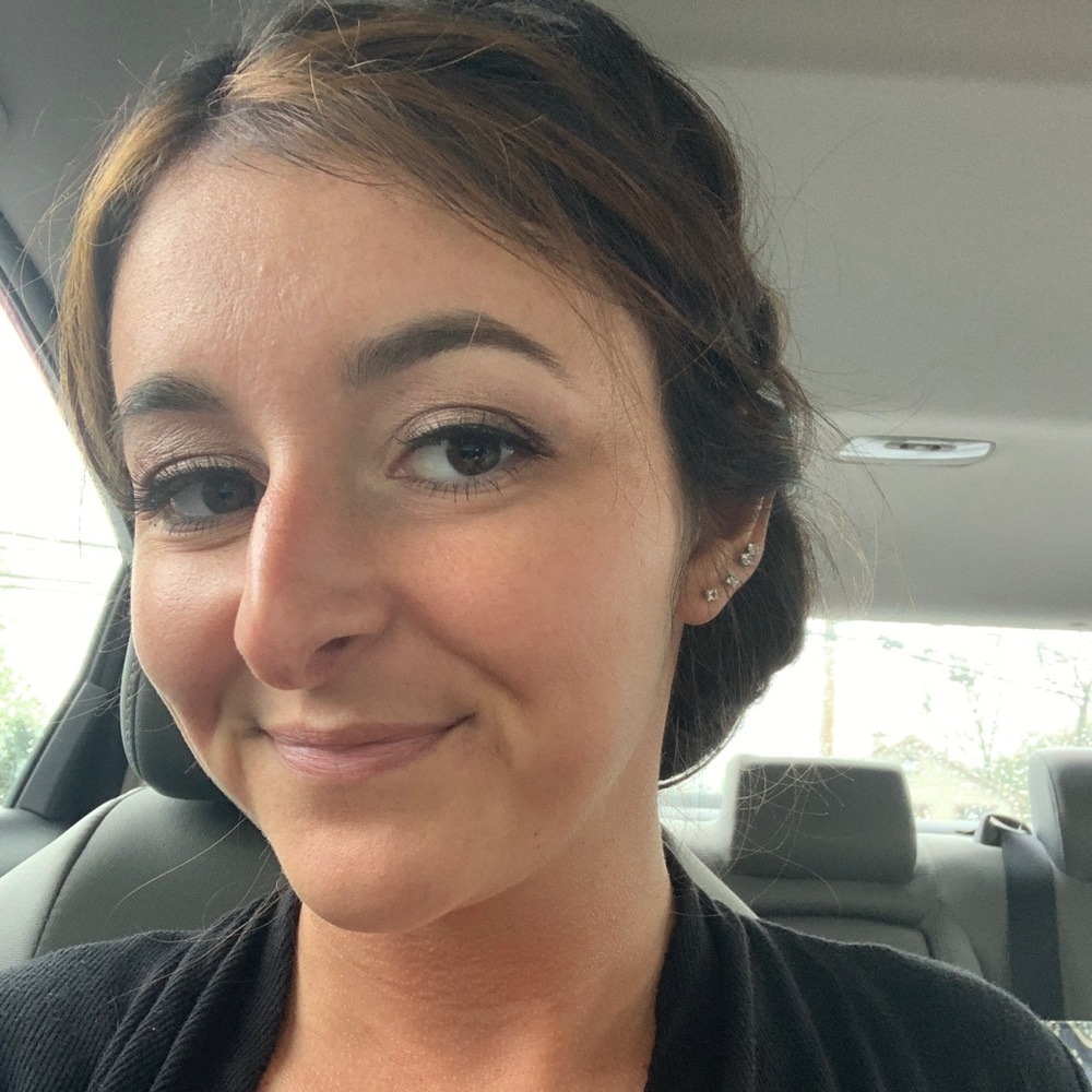 Meet your Posher, Jessica